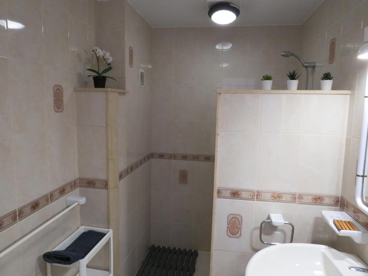 Modern Bright Old Town Two Bedroom Apartment PDC Tías Buitenkant foto
